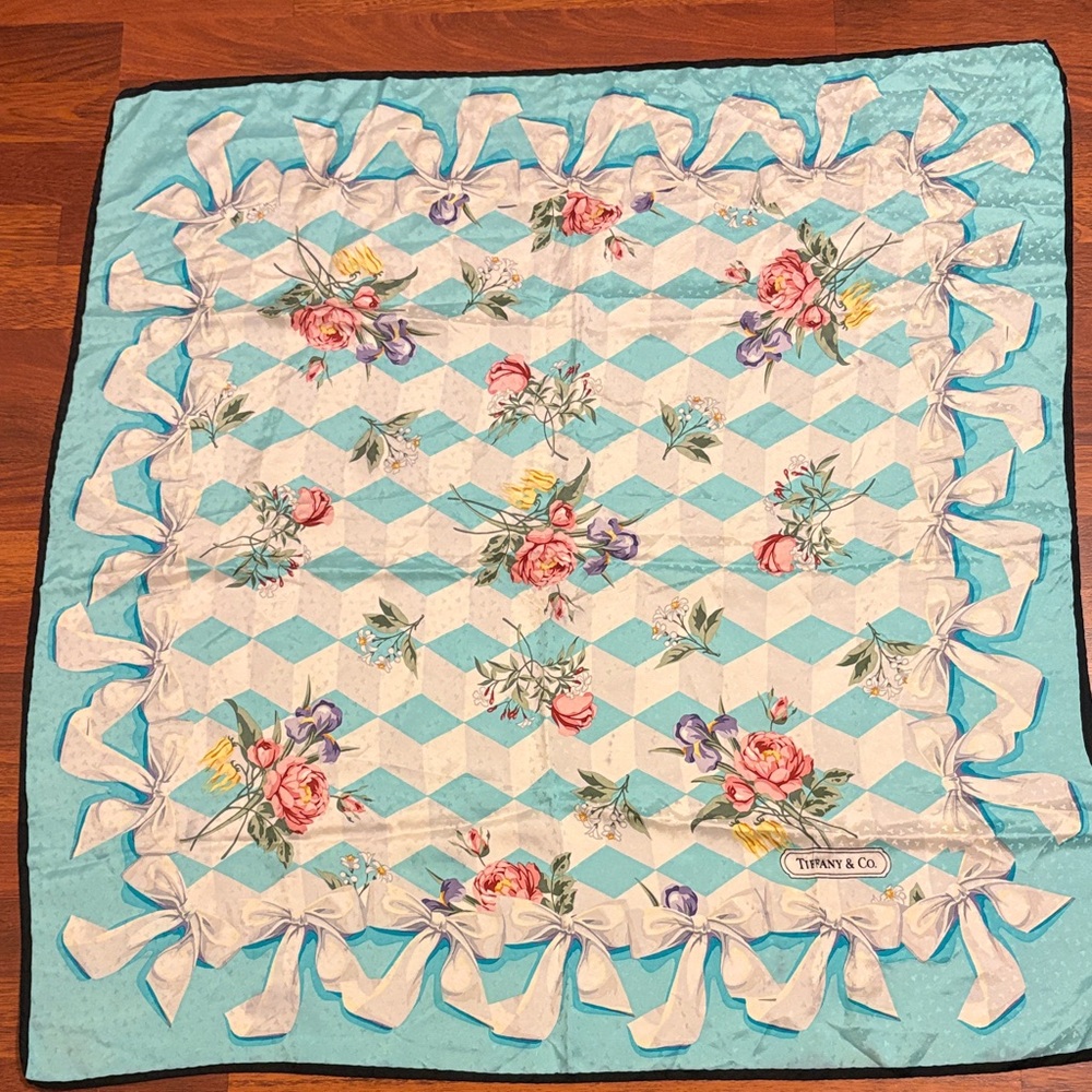 Tiffany & Co. Blue and White vintage Floral scarf